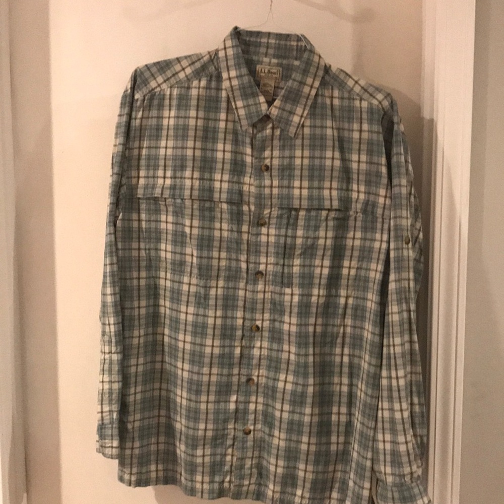 L L Bean great looking Tech Shirt